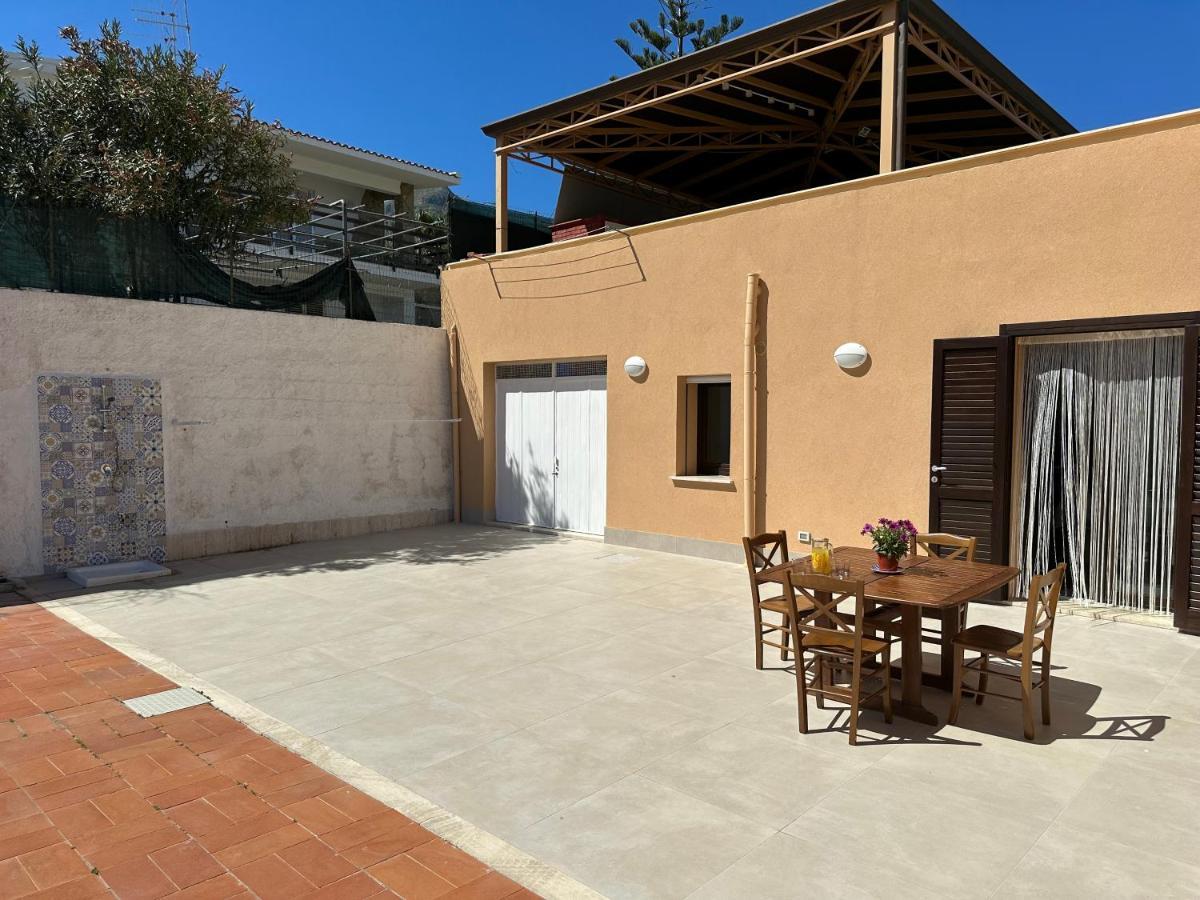 Villa Fiorenza - 100 Mt Dal Mare Castellammare del Golfo Exteriör bild